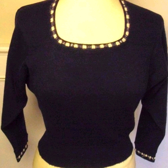 Antique-Vintage Sweaters - True Antique 30s/40s Navy-Cream Wool Sweater XXSP